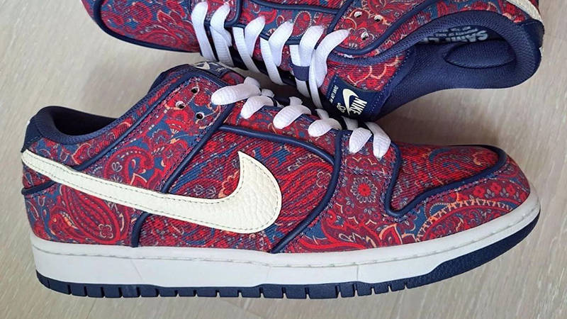 Nike SB Dunk Low Paisley Red Side