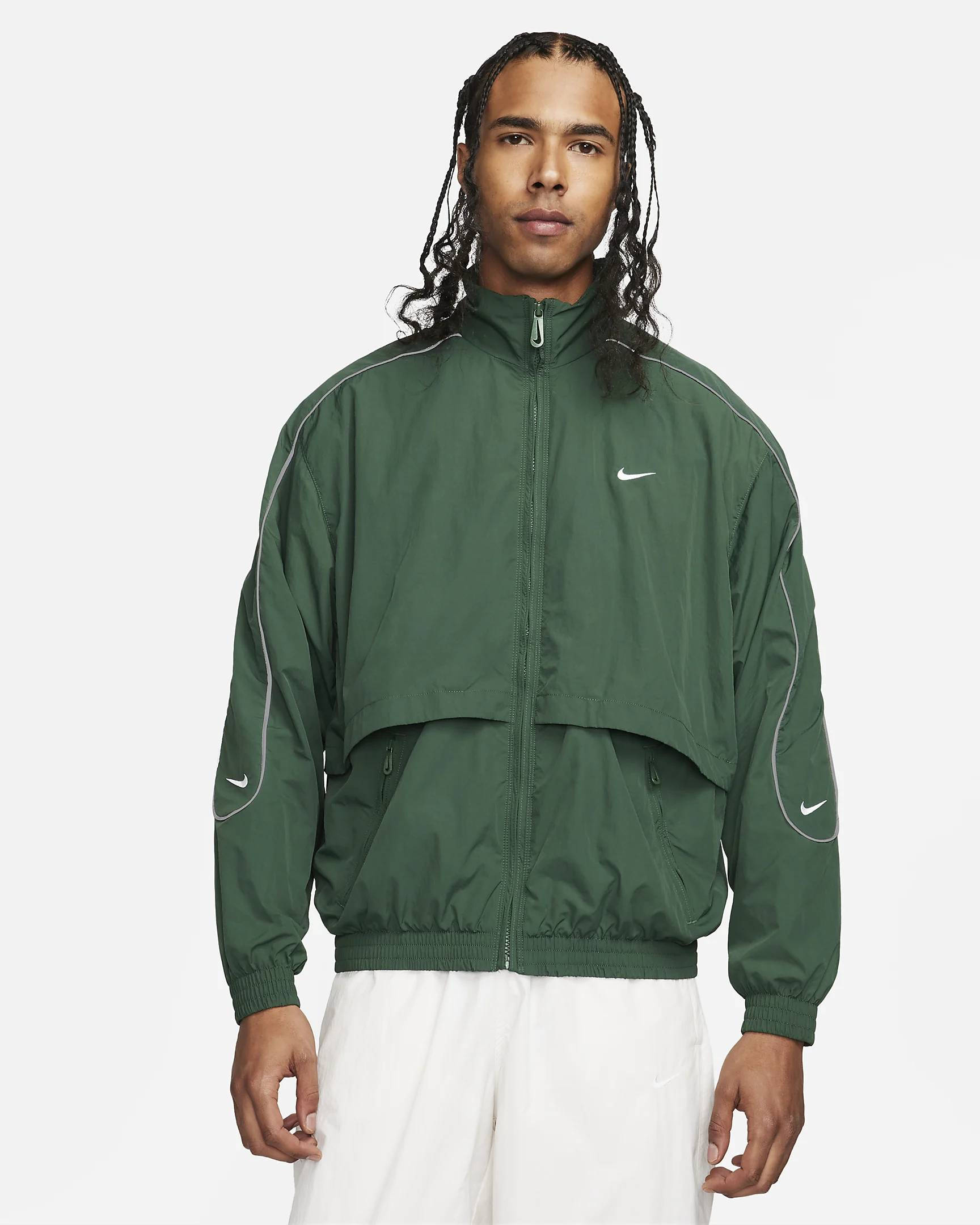 nike sportswear swoosh woven black windbreaker