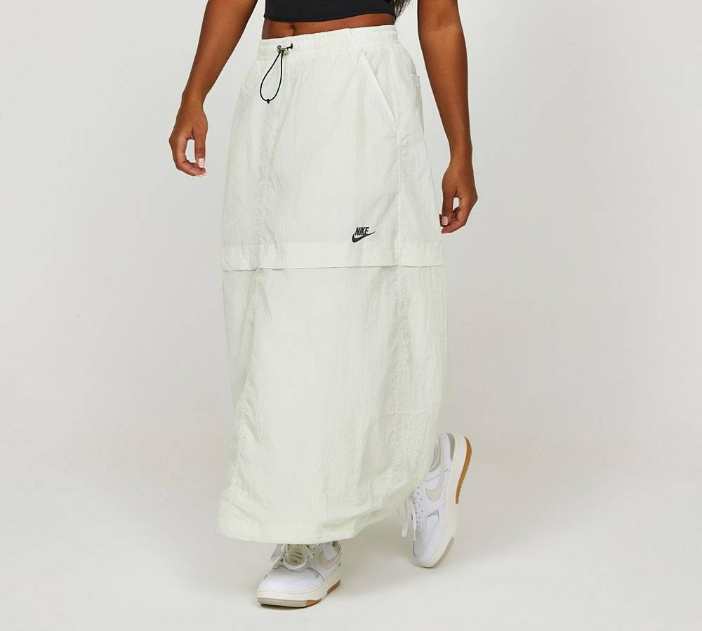 Nike Womens Sports Utility Woven Skirt Sea Glass logo