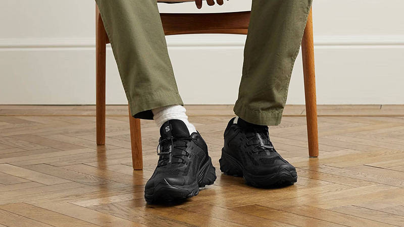 Salomon Speedverse PRG Vegan Black on foot