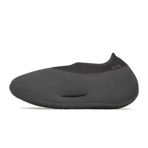 Yeezy Knit Runner Fade Onyx IG7831