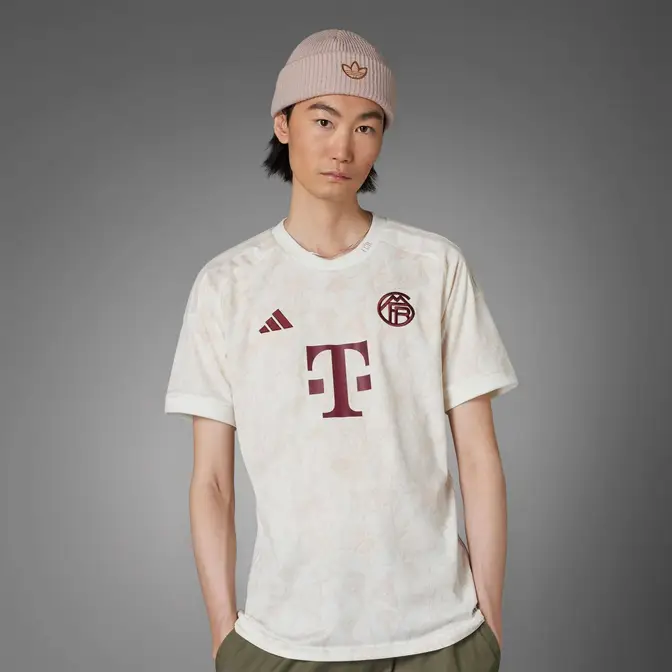 Women's Clothing - FC Bayern 23/24 Home Jersey - White