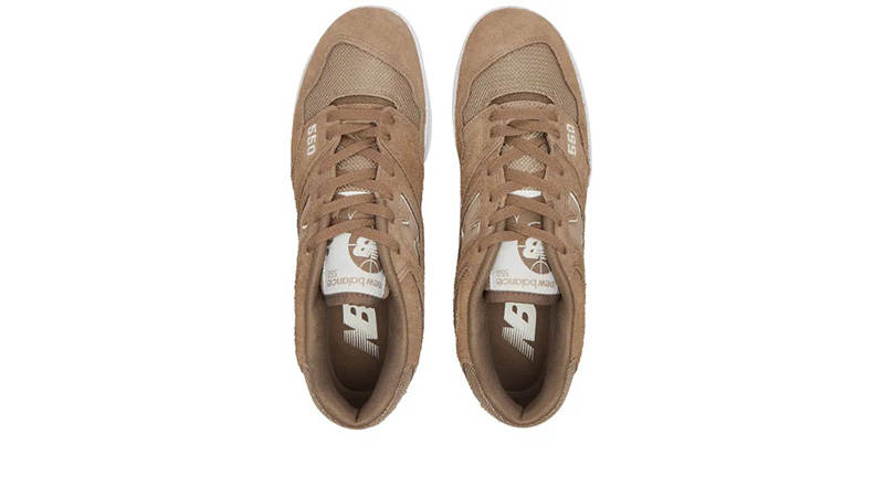 New Balance 550 Mushroom middle