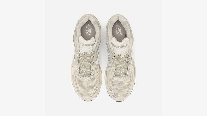 New Balance 860V2 White Brown middle