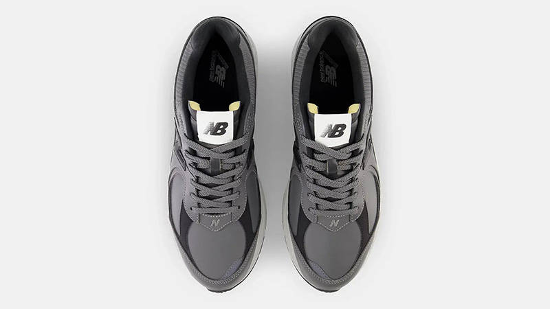 New Balance M2002 RVG Grey Leather middle