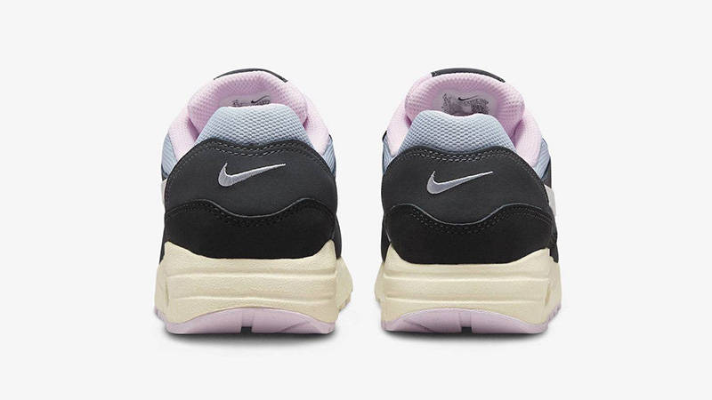 Soft hot sale foam nike