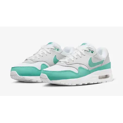 Nike Air Max 1 GS Clear Jade Front