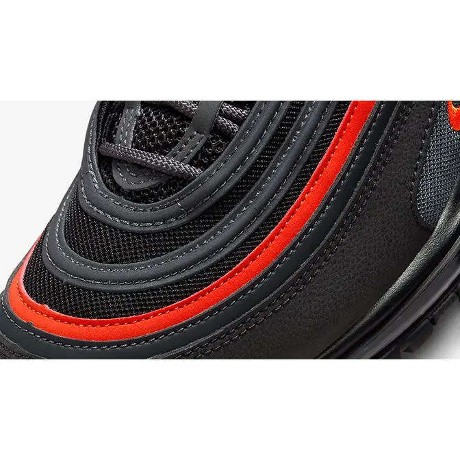 Nike nike maestri elite made in Black Picante Red 921826-018 Detail