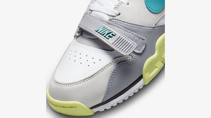 Nike Air Trainer 1 Citron toebox