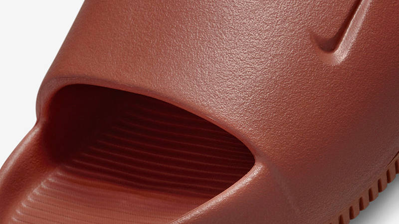 Nike Calm Slide Rugged Orange DX4816-800 Detail