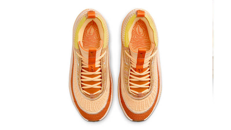 Nike Cosmic Unity 3 Melon Tint middle