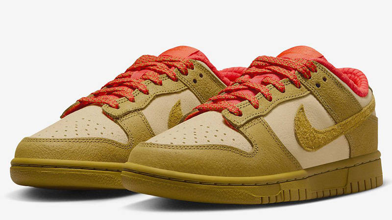 Nike Dunk Low Sesame Bronzine front