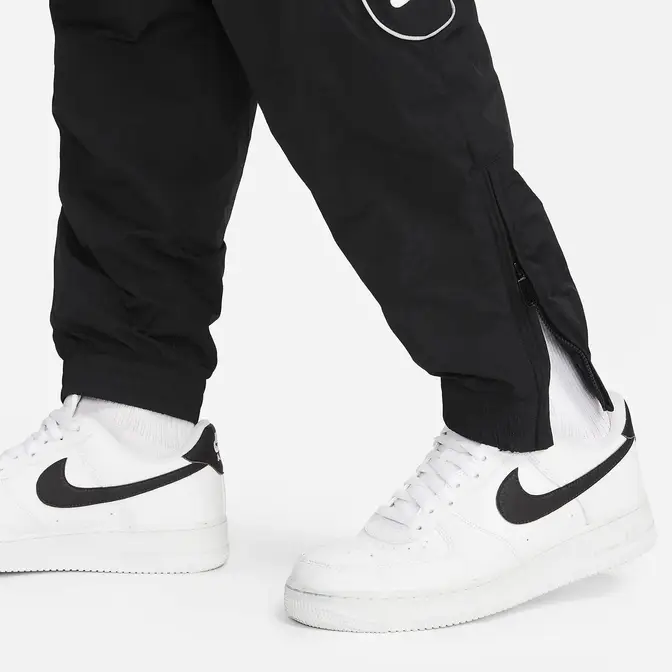 Nike Solo Swoosh Track Pants in Black for Men