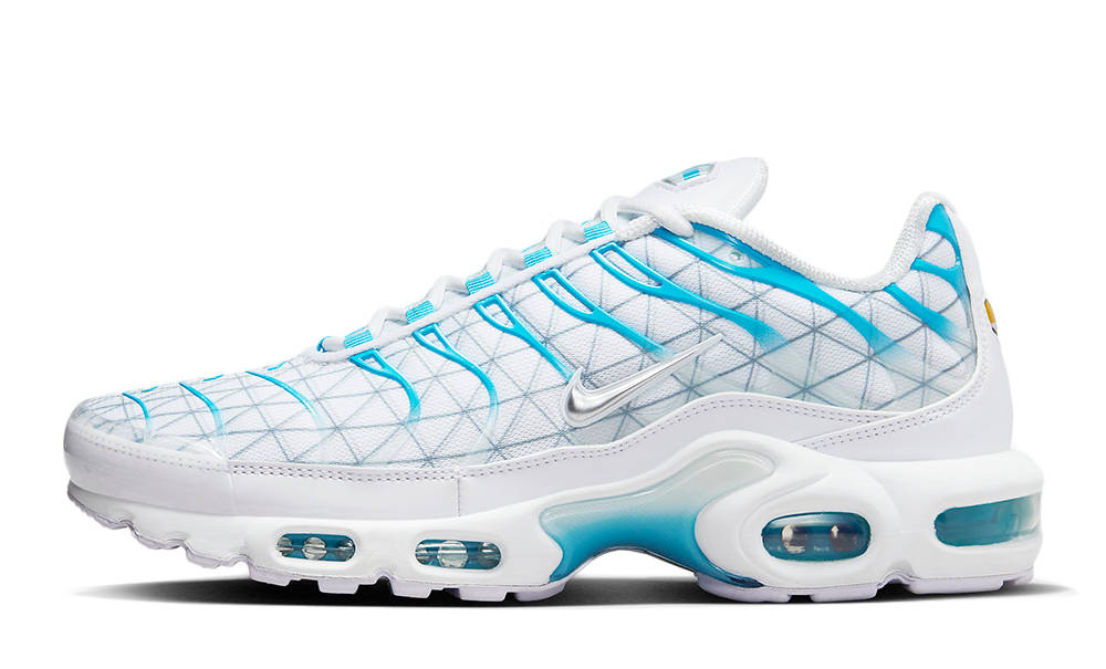A First Look At The Nike Air Max Plus TN Hyper Blue Tiger