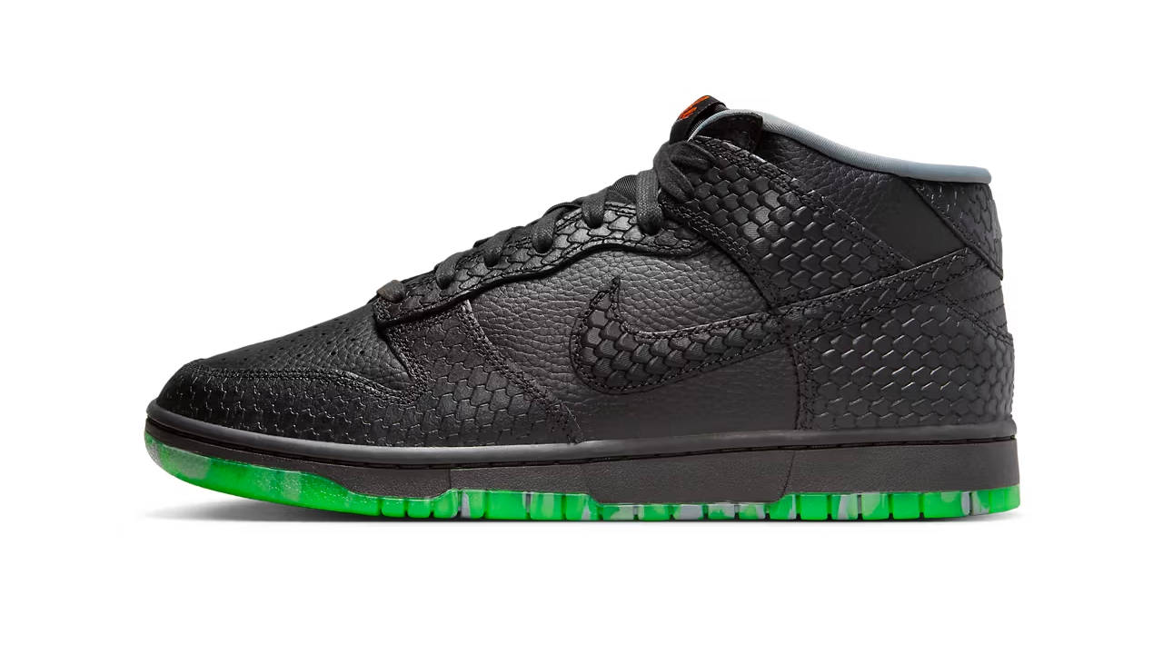 Nike Strengthens This Years Halloween Lineup With a Nike Dunk Mid