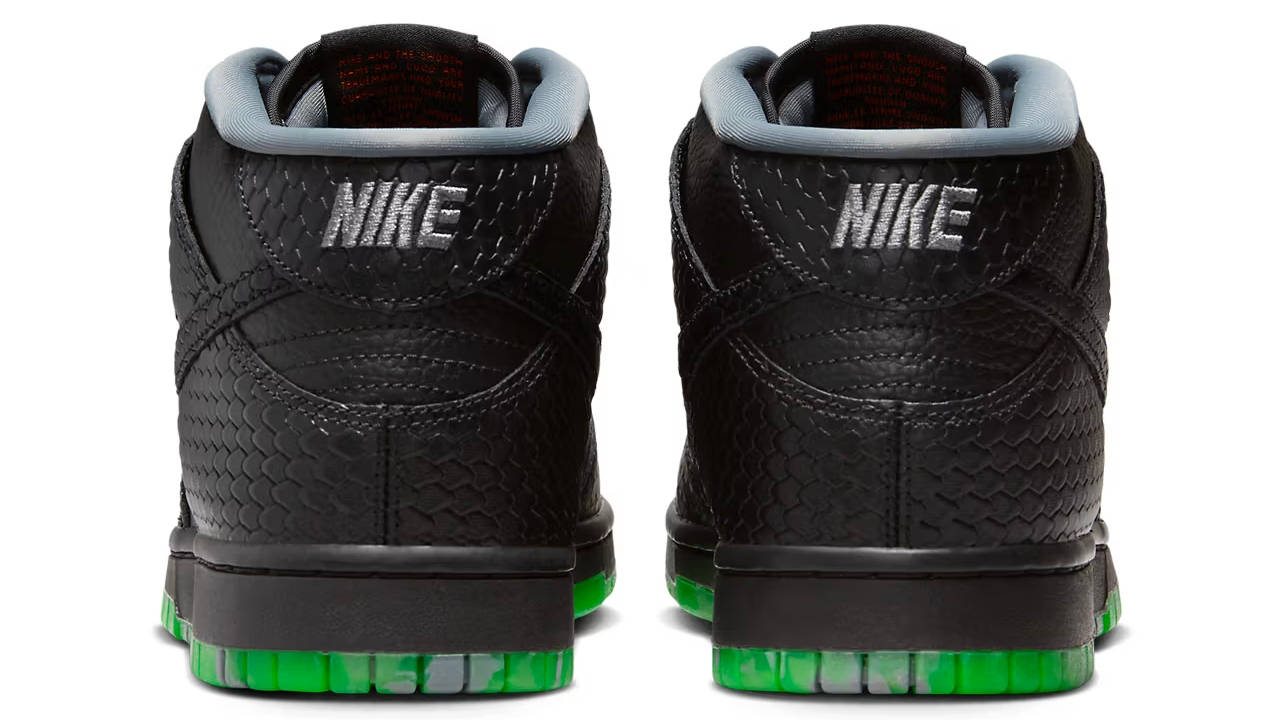 Nike Strengthens This Years Halloween Lineup With a Nike Dunk Mid