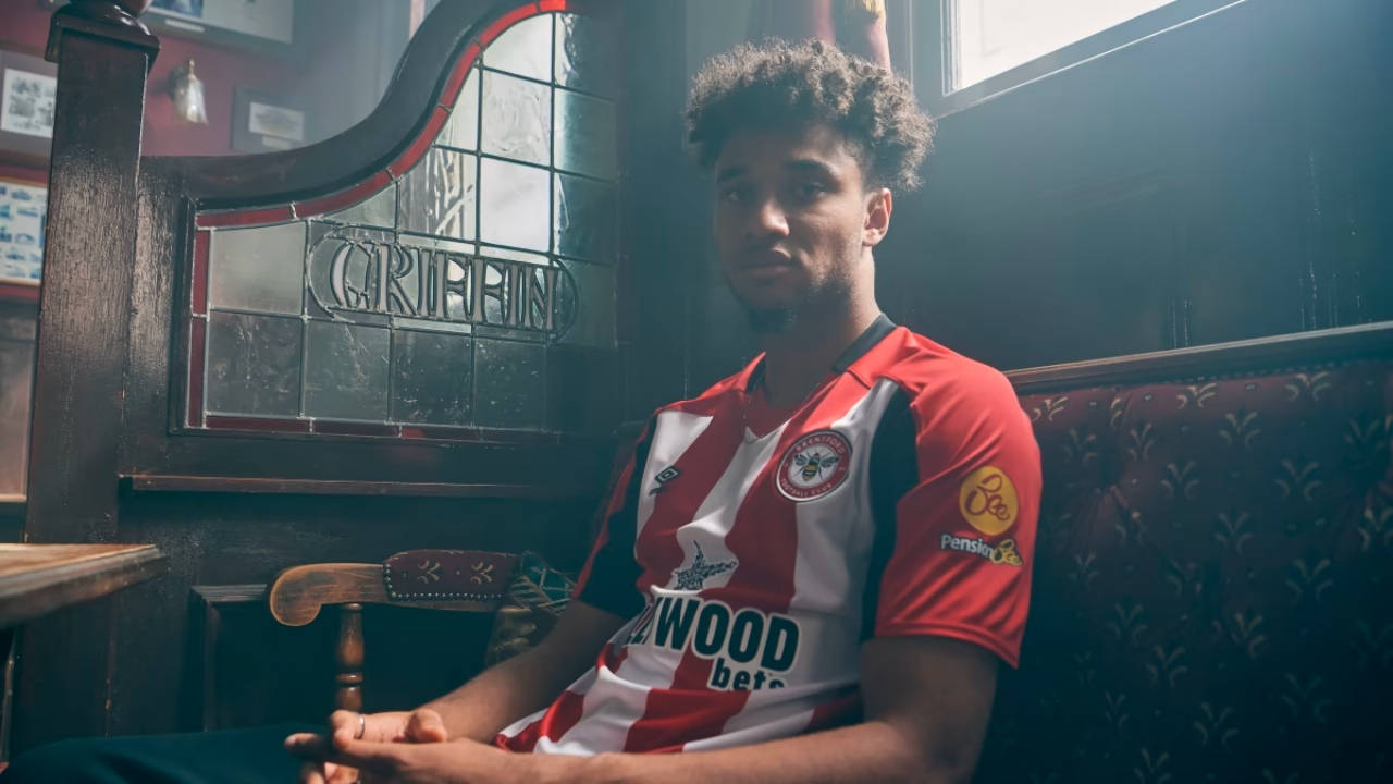 Kickoff Couture: Rating the 2023/24 Premier League Home Kits