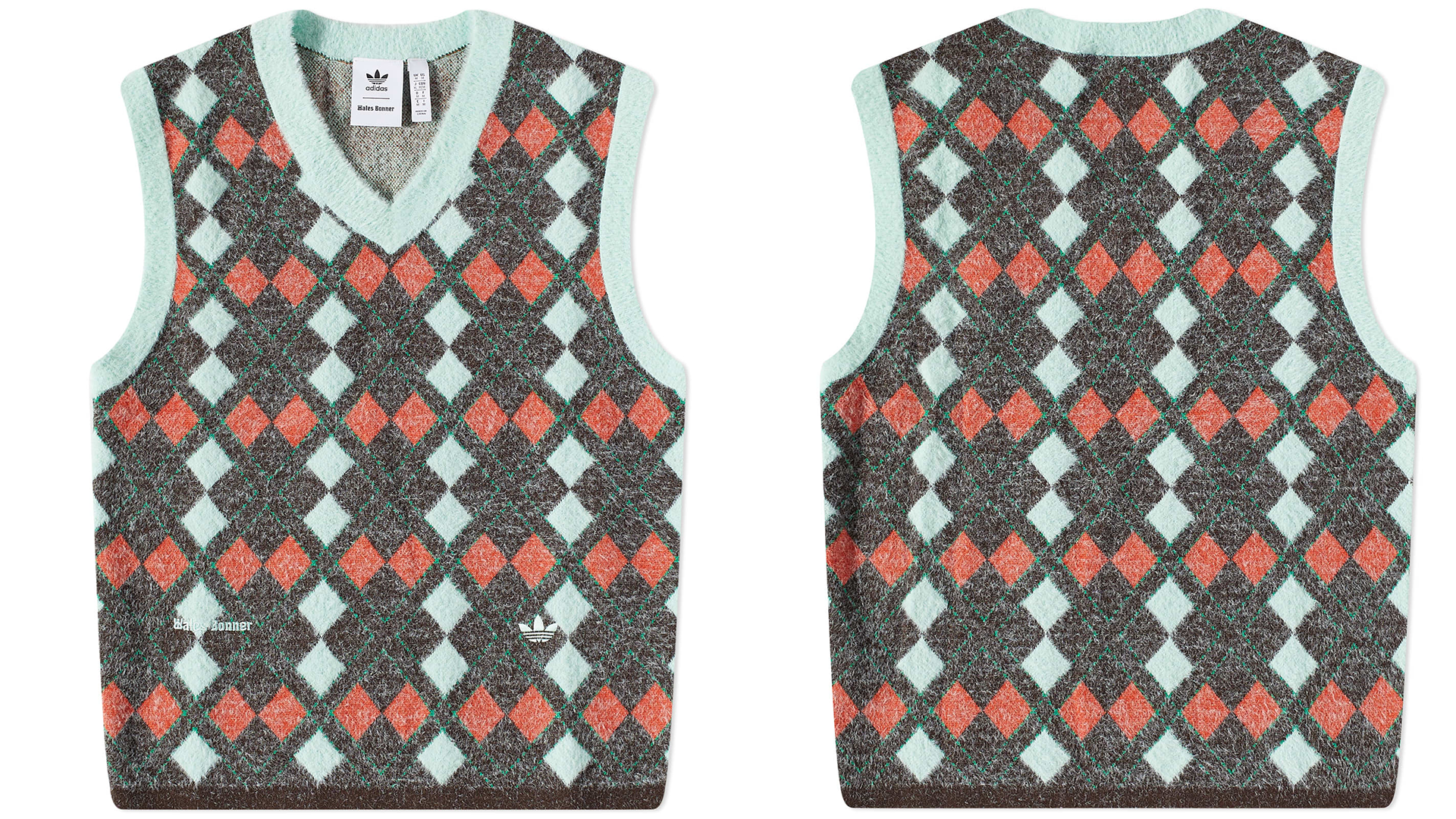 Our New Fave Wardrobe Hack: How the Sweater Vest Makes British Summer Weather a Breeze