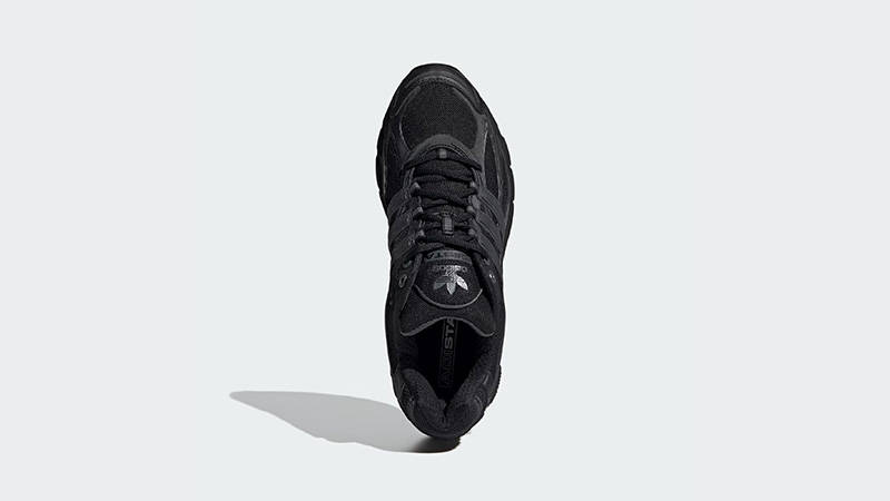 adidas Adistar Cushion 3 Core Black middle