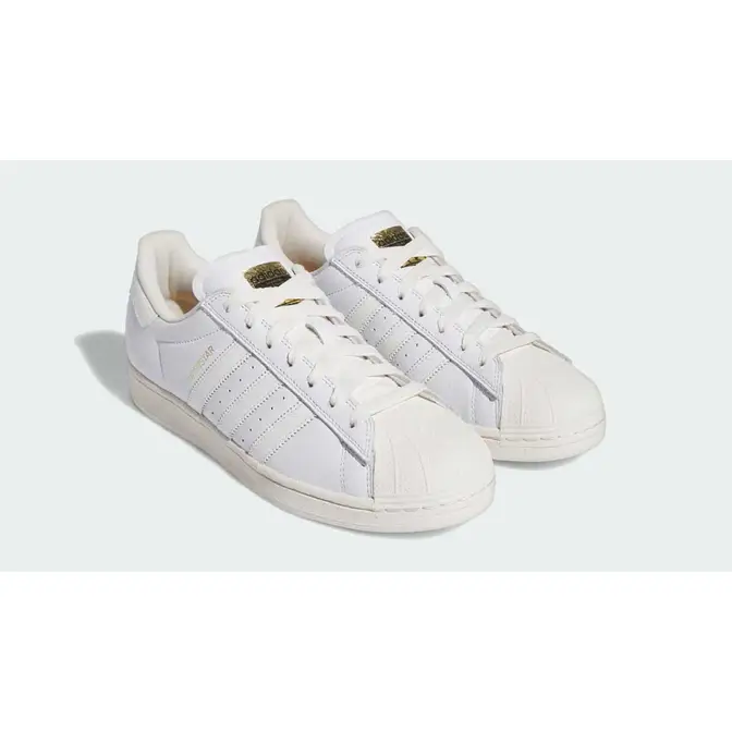 adidas Superstar ADV Cloud White Front