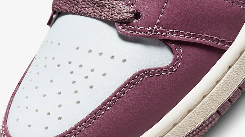 Air Jordan 1 Mid Sky J Mauve BQ6472-050 Detail
