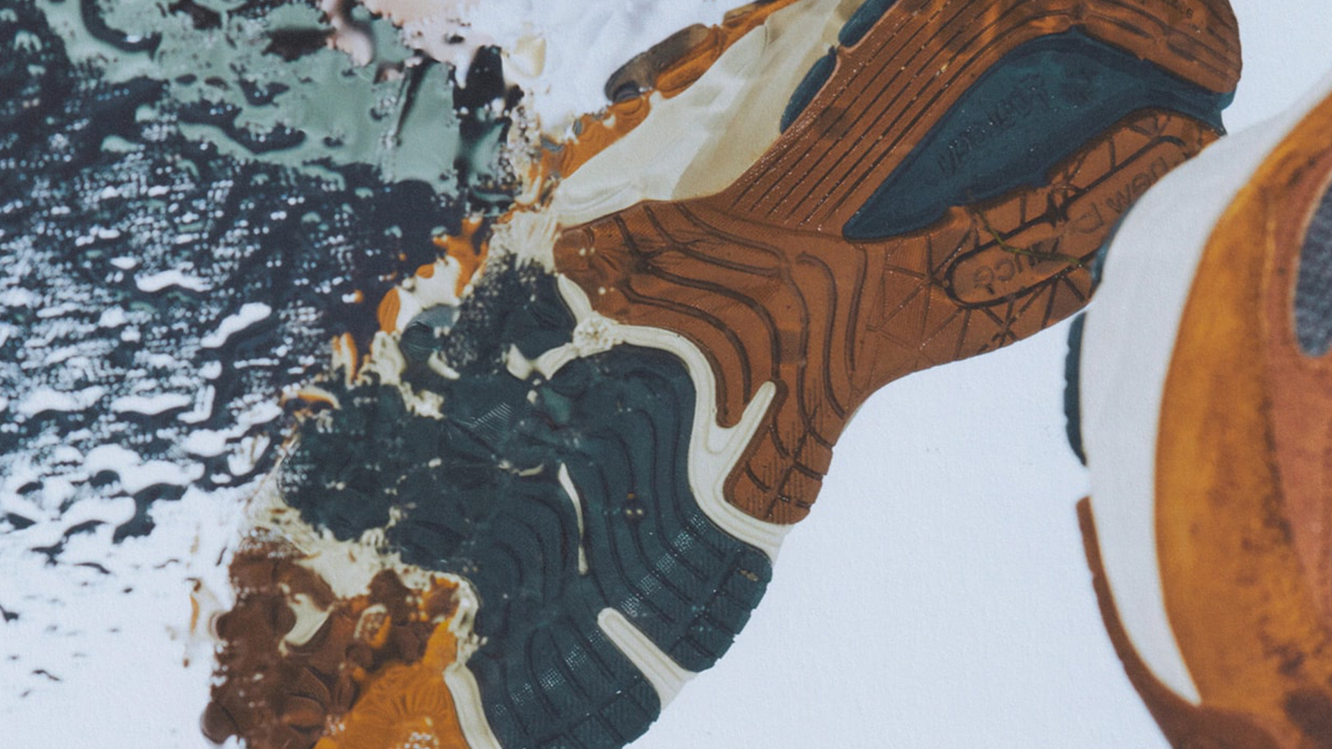 Carhartt WIP x New Balance 990v6 Sculpture Center