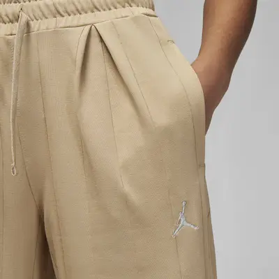 Jordan low Knit Trousers Desert logo