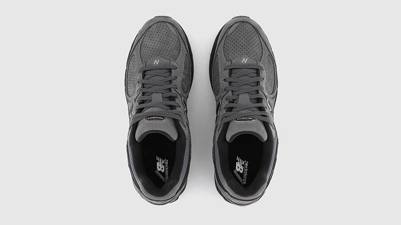 New Balance 2002R Castlerock Grey Black middle