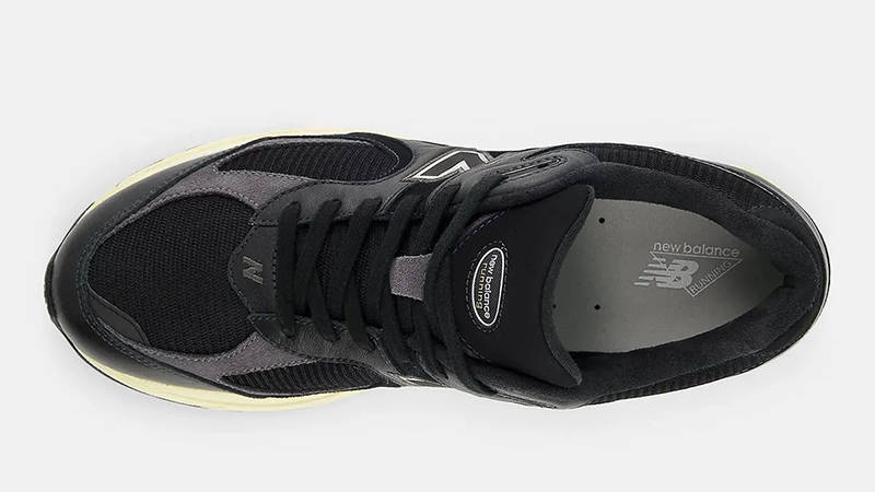 New Balance 2002R Leather Pack Black side