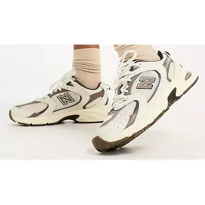 Nb 530 off discount white