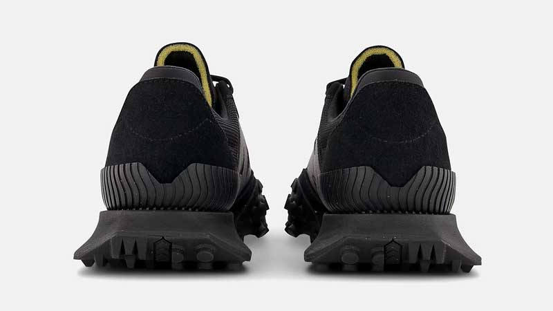 New Balance XC-72 Triple Black Back