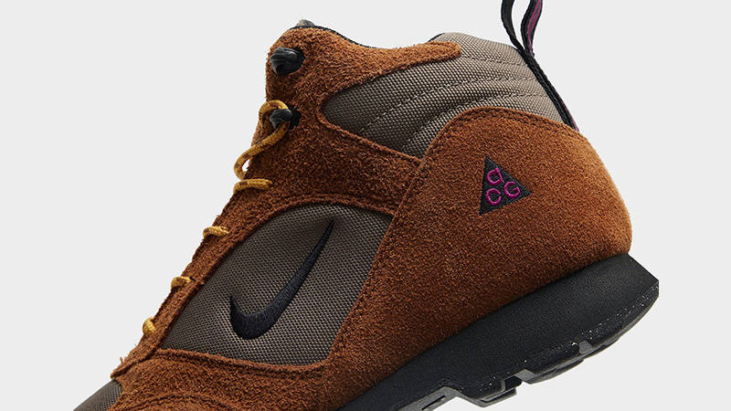 nike acg boots size 8