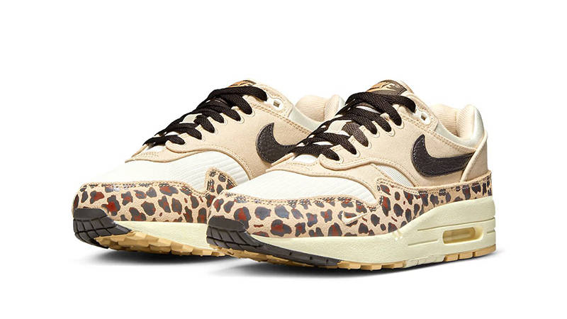 Cheetah print sale nike air max