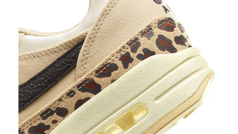 Leopard print nike air hotsell max 1