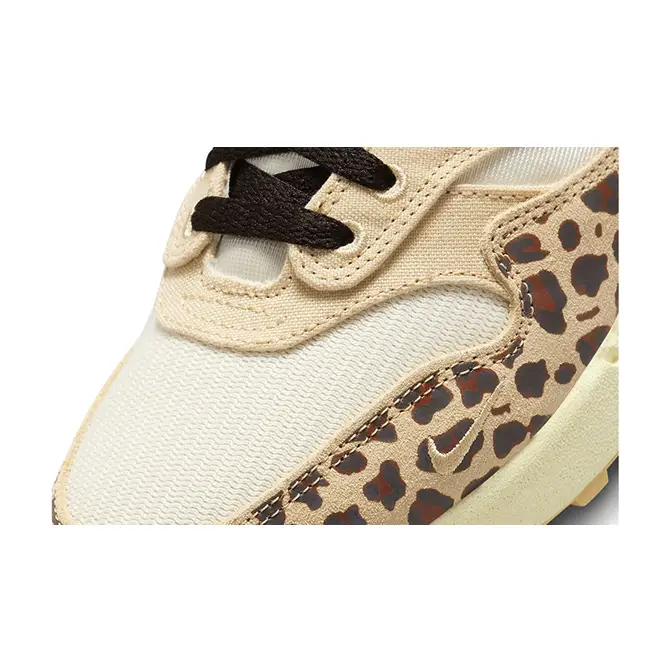 Nike Air Max 1 87 Leopard toebox