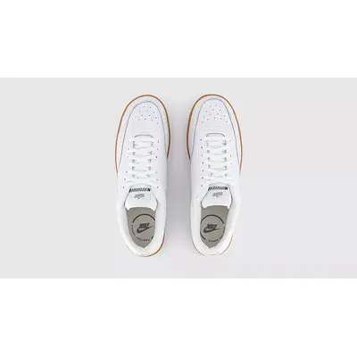 Nike Court Vintage White Fossil middle