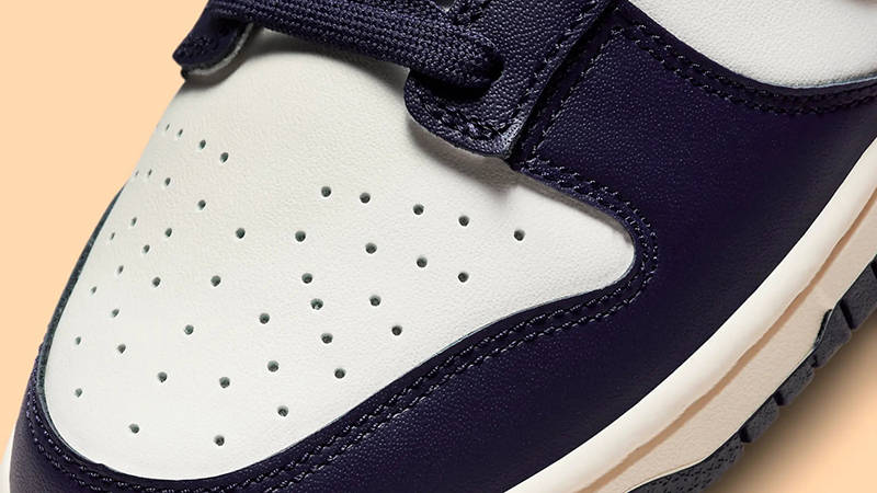 Nike Dunk Low Navy Coconut Milk Detail