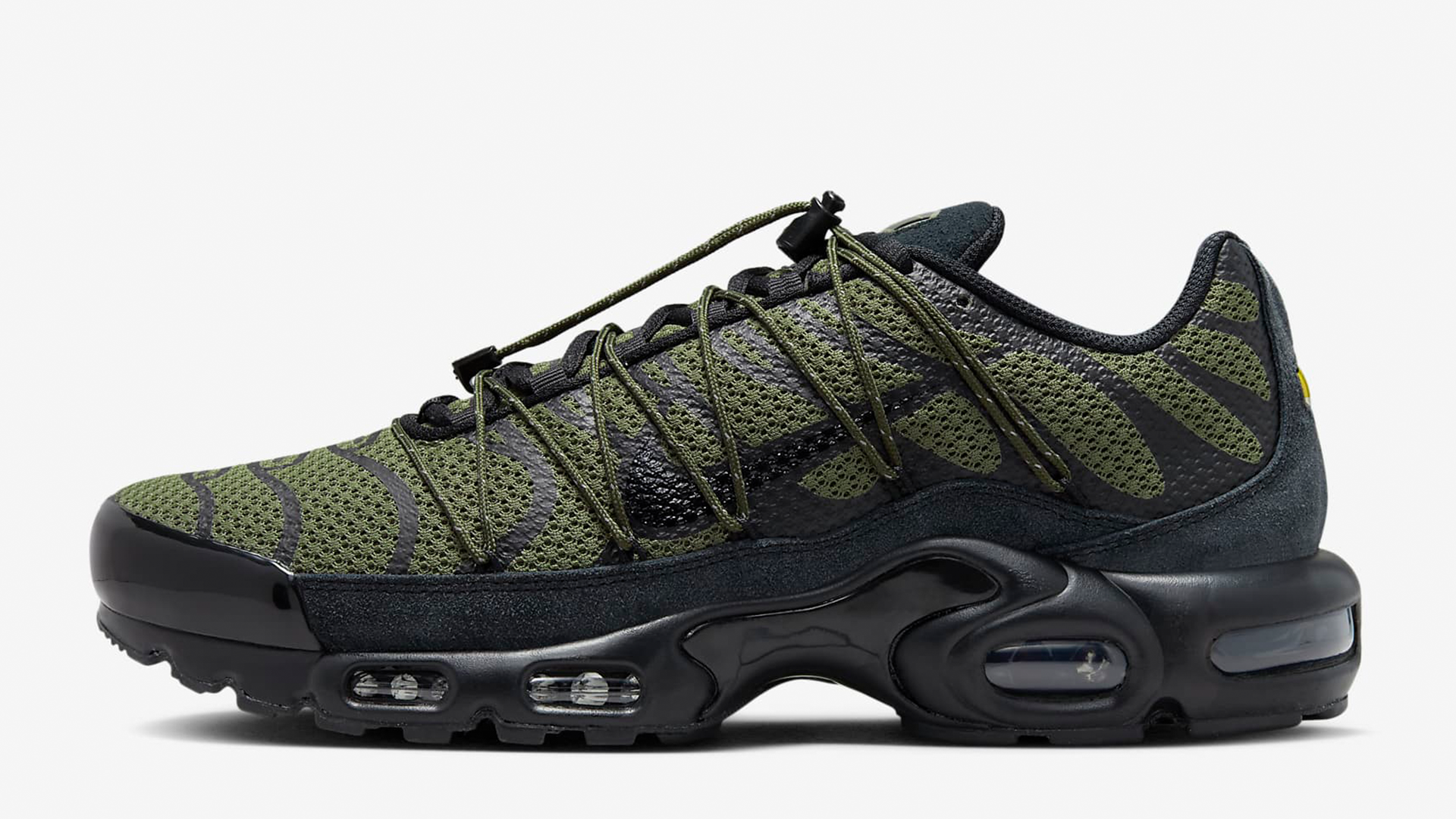 These Are The Biggest Sneaker Steals In the New Nike Sale