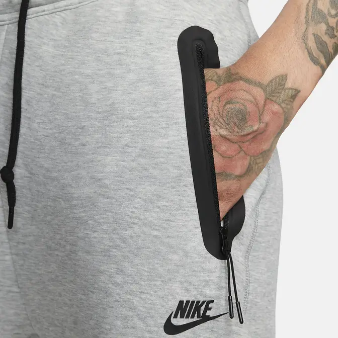 Nike Sportswear Tech Fleece Open-Hem Tracksuit Bottoms Grey zip