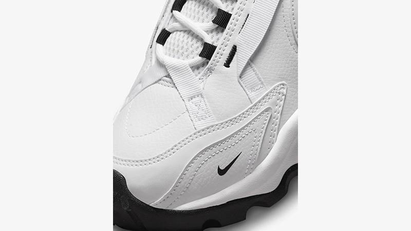 nike tc 7900 sail black white