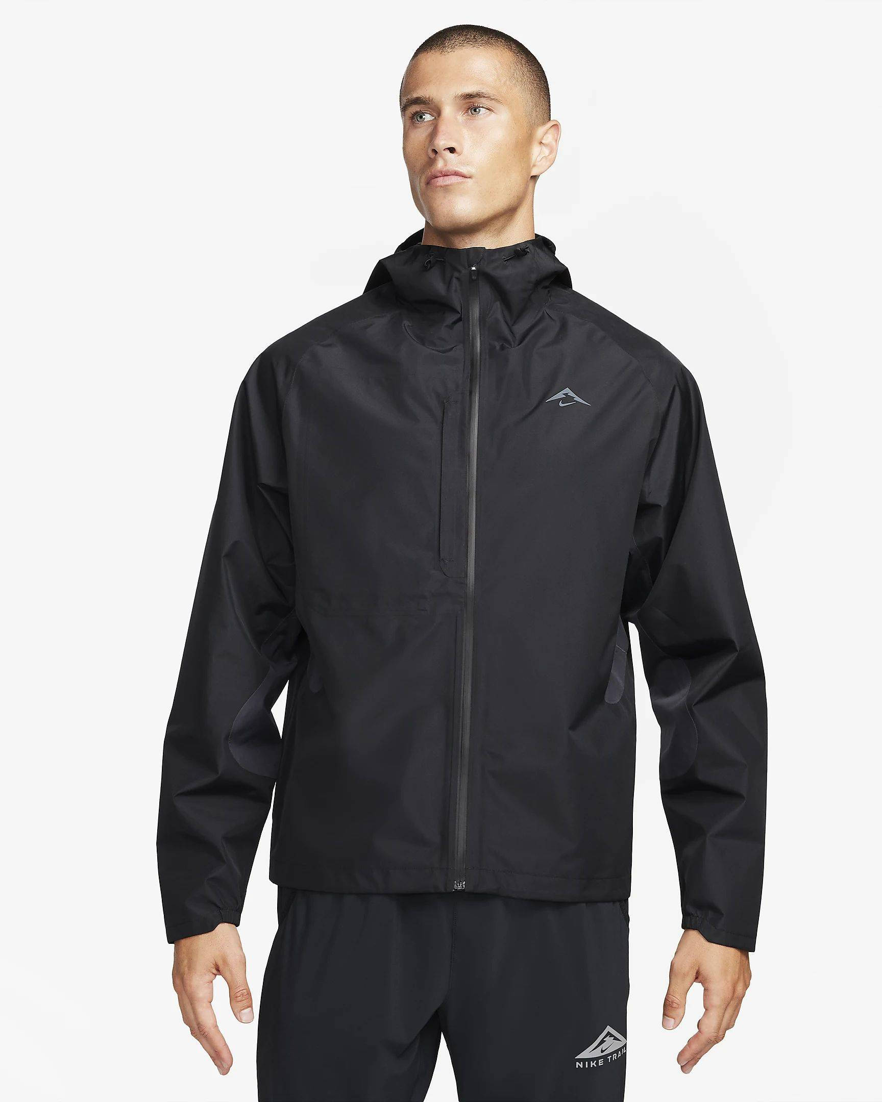 NIKE TRAIL Ｗ'sゴアテックスINFINIUM ジャケット ブラックＭ Nike Trail Cosmic Peaks GORE-TEX INFINIUM Running Jacket