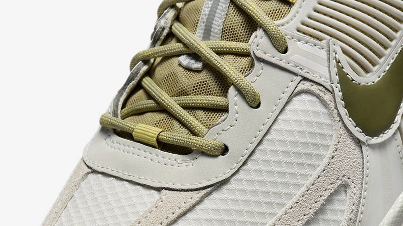 Nike Zoom Vomero 5 Light Bone Olive