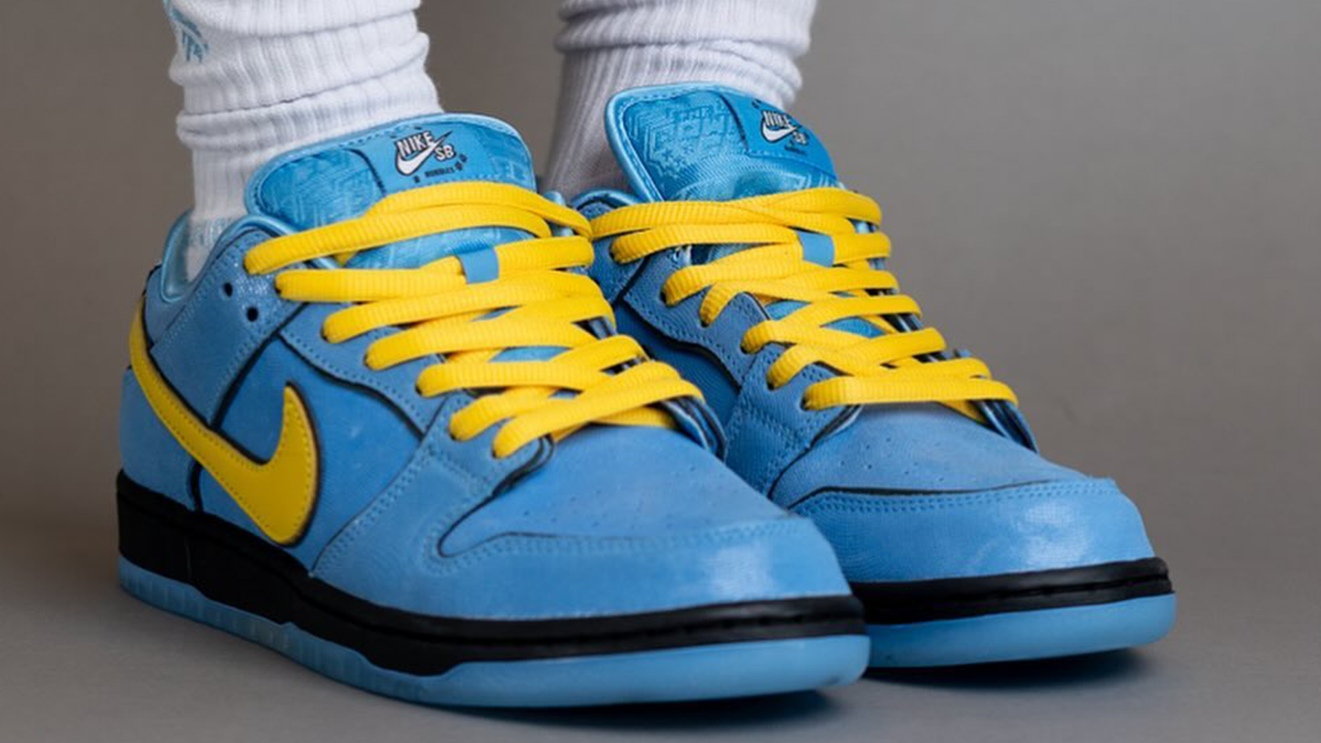 The Powerpuff Girls x Nike SB Dunk Low Bubbles