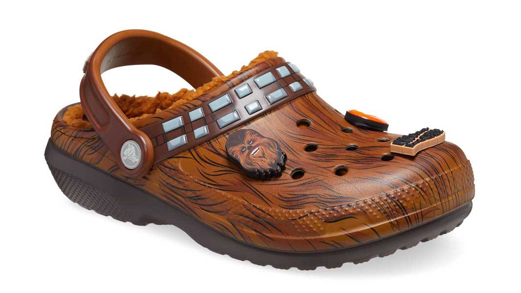 Star Wars x Crocs Classic Lined Clog Chewbacca Side