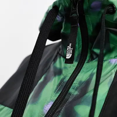 The North Face Sheru hooded shell jacket ASOS Exclusive green tag