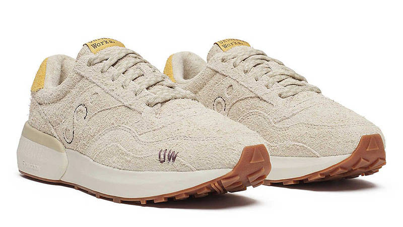 Universal Works x Saucony Jazz NXT Grey S70824-2 front