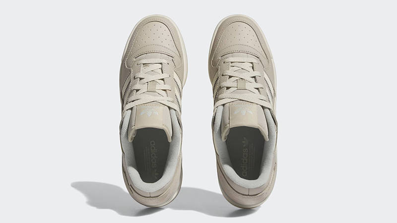 forum low adidas beige