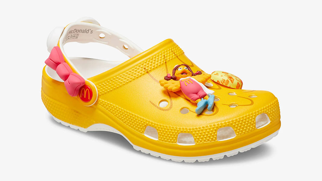 McDonald’s x Crocs Classic Clog Birdie 208696-730 Side