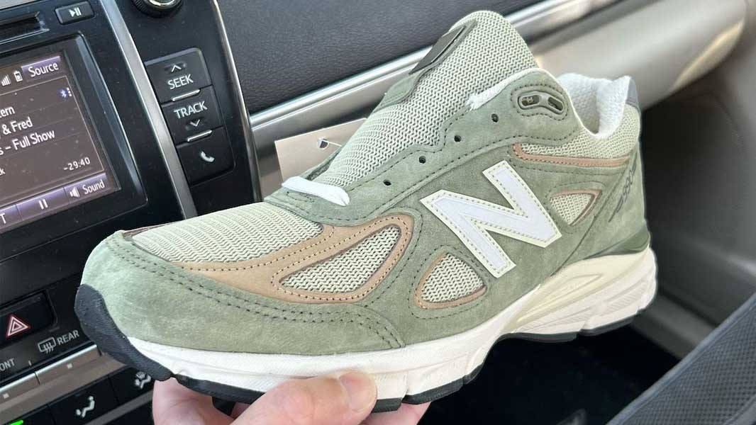 Olive green new sales balance 990