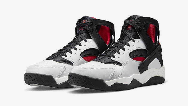 Nike Air Flight Huarache Photon Dust front